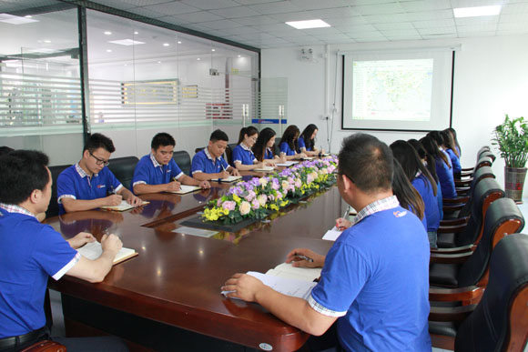 中港物流運(yùn)輸：如何填寫公路艙單