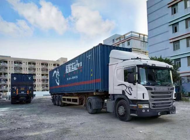 福建 “跨境一鎖” 貨車快速通關直達香港