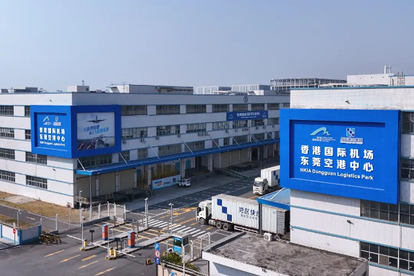 1767948208183808.png 4431621.png