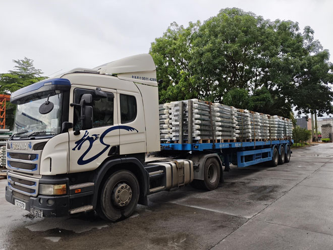 中港平板車運輸大宗大件貨物到香港
